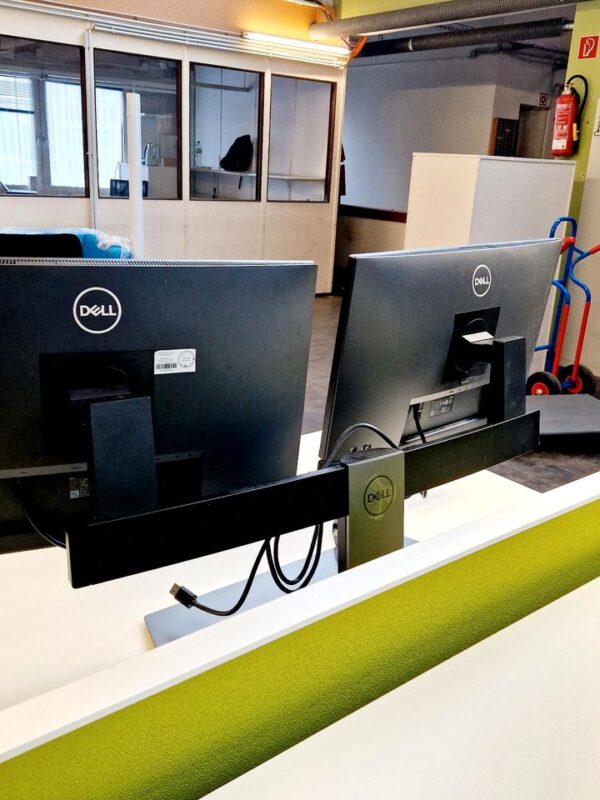 Dell  MDS19 Halterung Dual mit 2x Dell-C2422HE Monitor
