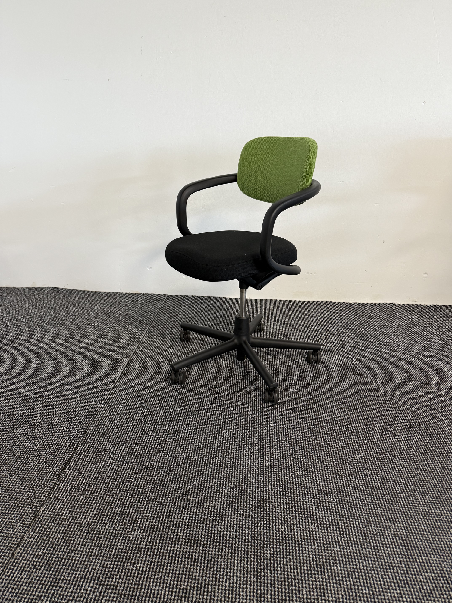 Vitra Allstar Bürodrehstuhl / Design-Meetingstuhl