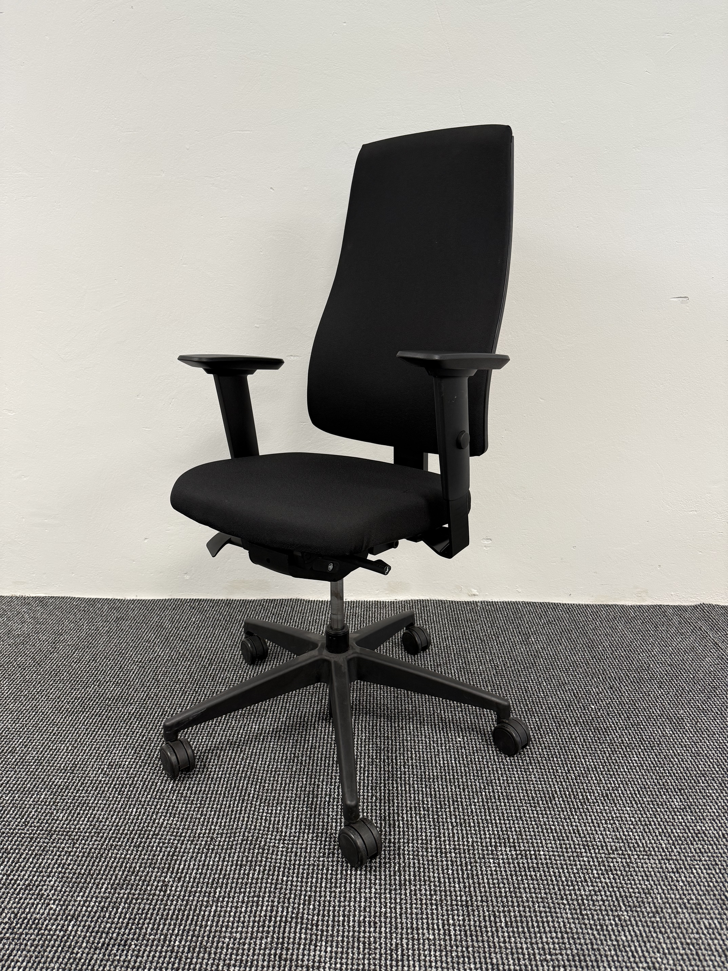 Interstuhl Goal 302G ergonomischer Bürodrehstuhl