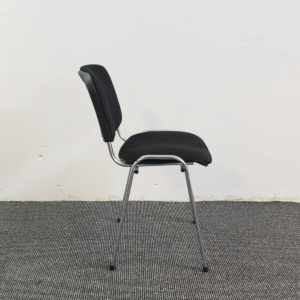 Nowy Styl ISO Visitor Stapelstuhl ohne Armlehnen, schwarz