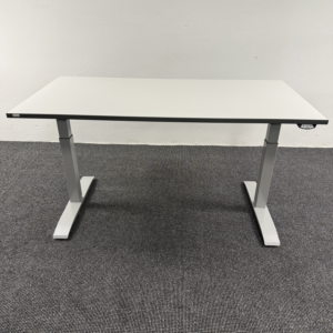 Rohde & Grahl elektrisch höhenverstellbarer Schreibtisch 160x80 weiß silber
